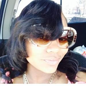 Meet your Posher, Deontaya